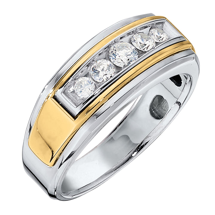 18K White Gold Multi-Diamond Fashion Ring
