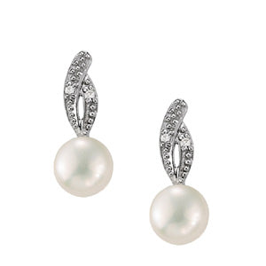 18K White Gold Diamond Pearl Fashion Earrings