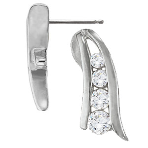 14K White Gold Round Diamond Earrings