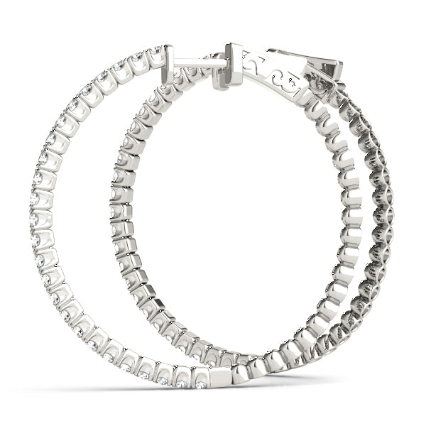 Multi-Diamond Round Engagement Ring