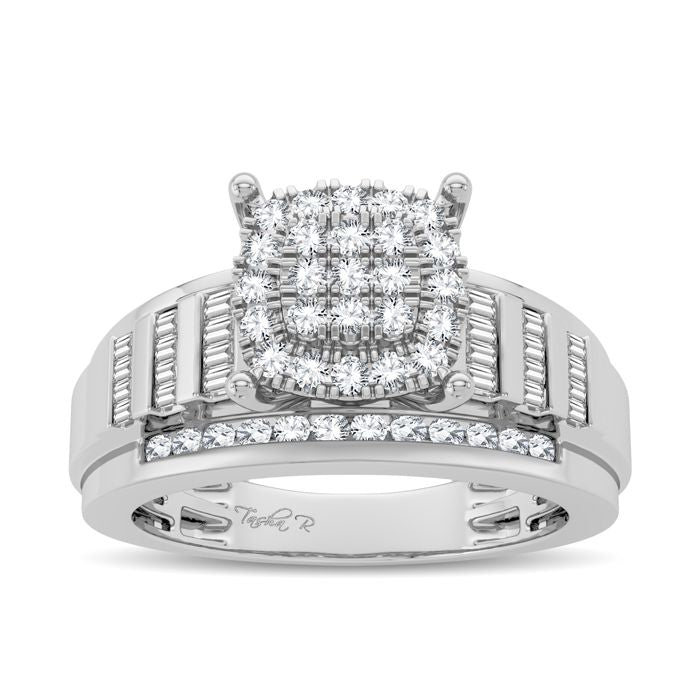 Magnifcnet 10K 0.50CT Diamond Ring
