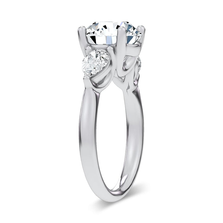 14K 3.80CT DIAMOND RING