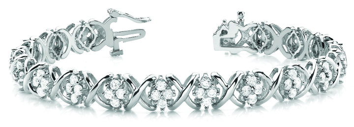 18K White Gold Round Diamond Fashion Bracelet