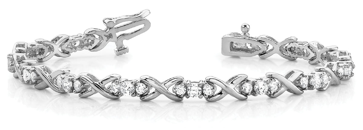 Round Diamond Fashion Line Bracelet