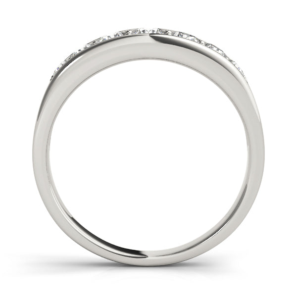 Round Diamond Wedding Ring