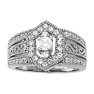 18K White Gold Round Diamond Fashion Ring