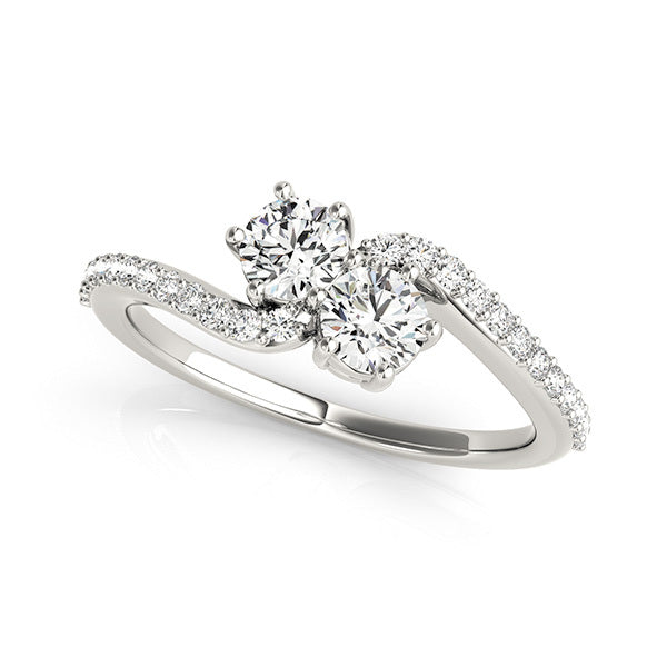 Platinum White Multi-Diamond Fashion Ring