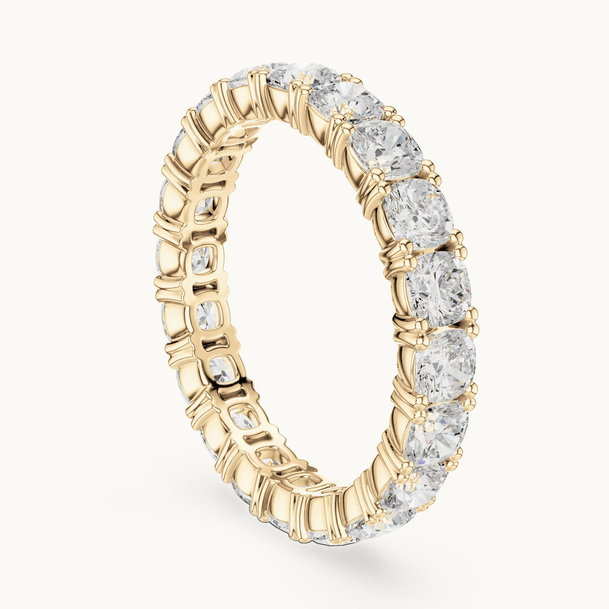 Cushion-cut lab-grown diamond full eternity band in yellow gold, 2.80 CT TW, view 1