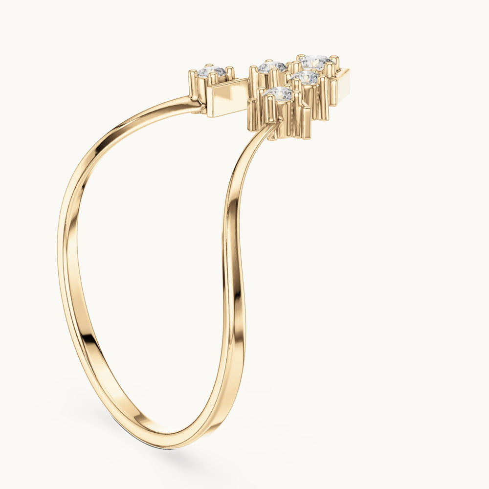 Round lab-grown diamond crown cluster ring in yellow gold, 0.125 CT TW, view 1