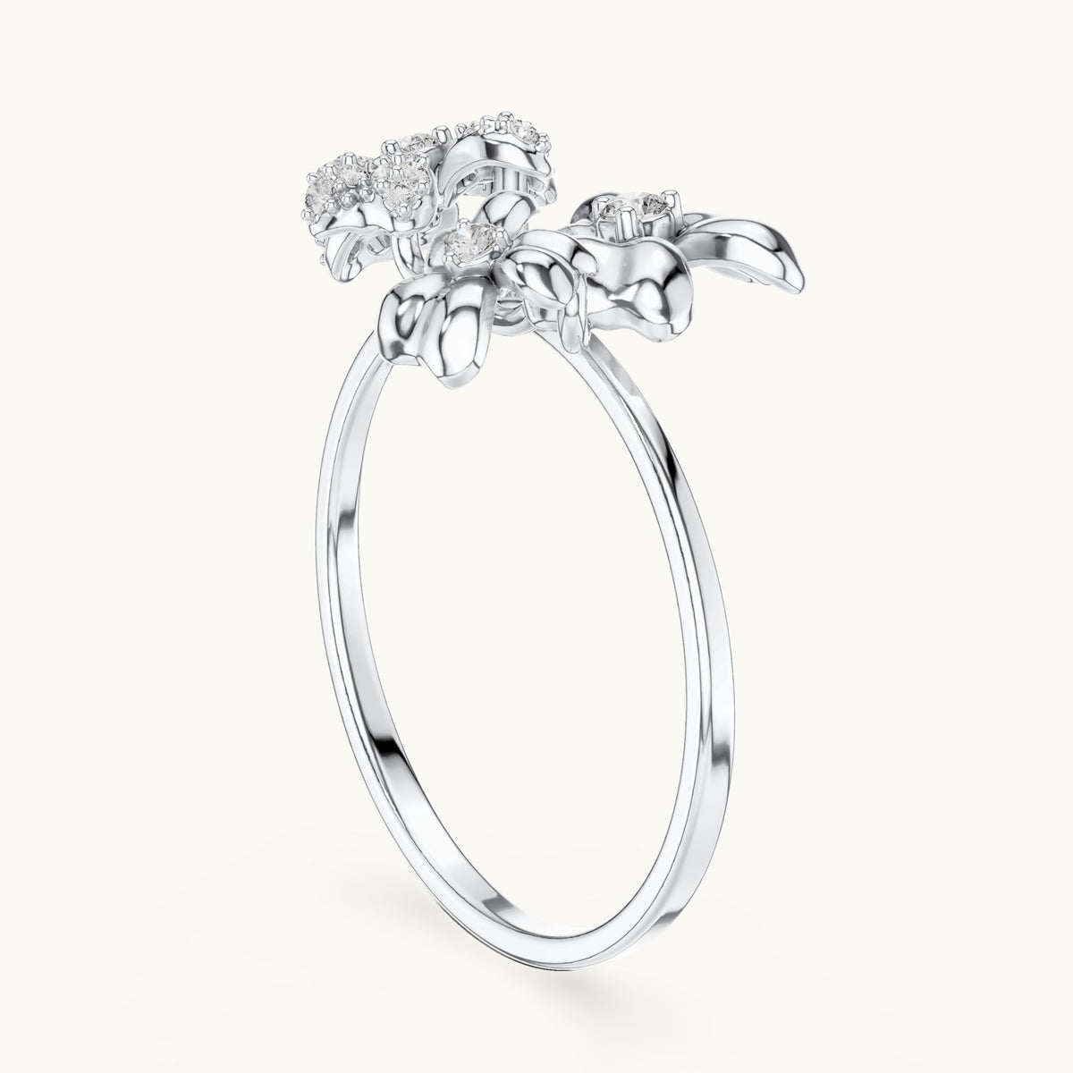 Round lab-grown diamond blossom cluster ring in white gold, 0.162 CT TW, view 1