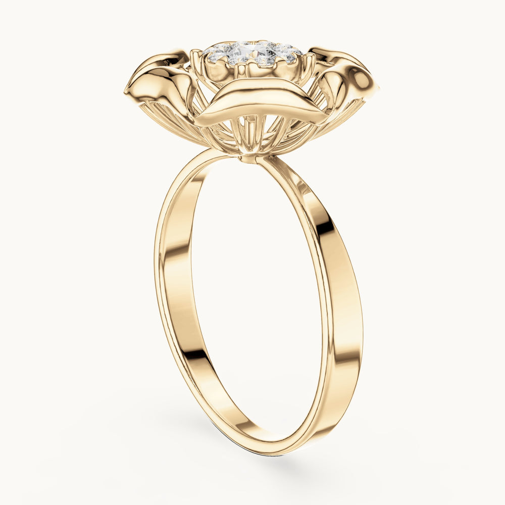 Round lab-grown diamond flower ring in yellow gold, 0.266 CT TW, view 1