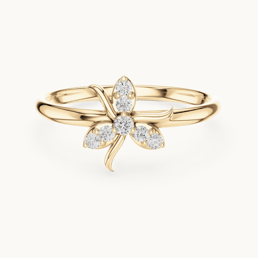 Round lab-grown diamond three-leaf ring in yellow gold, 0.075 CT TW, view 4