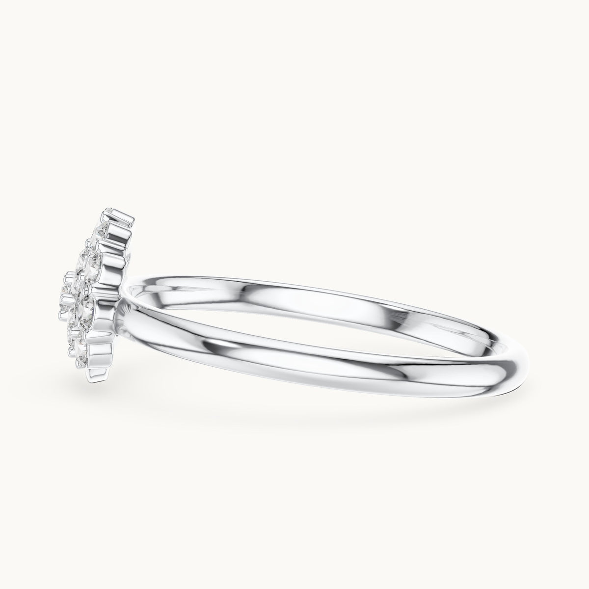 Round lab-grown diamond cluster halo ring in white gold, 0.168 CT TW, view 3