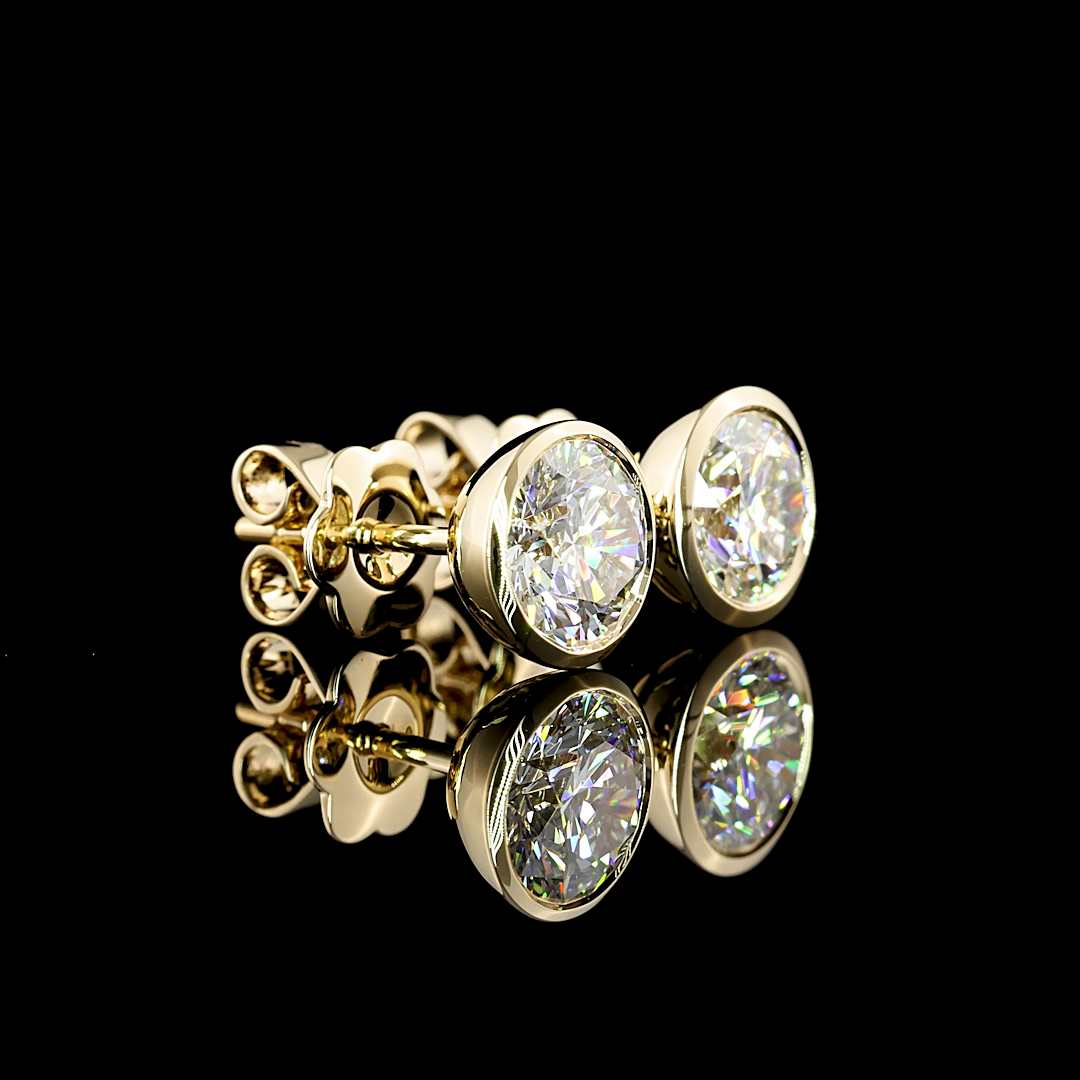 14K YELLOW GOLDStuds Earrings