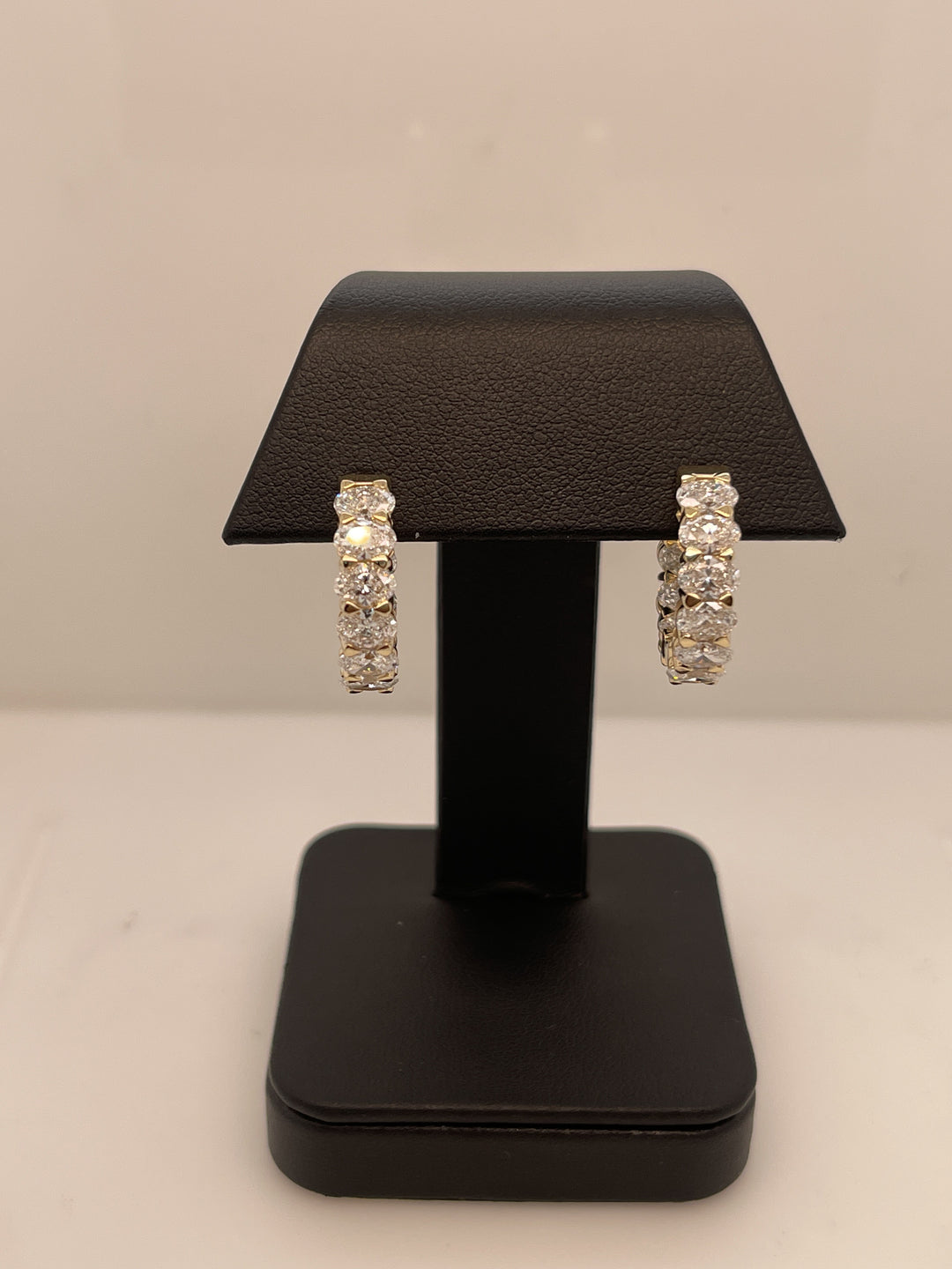 14K YELLOW GOLDHuggies Earrings