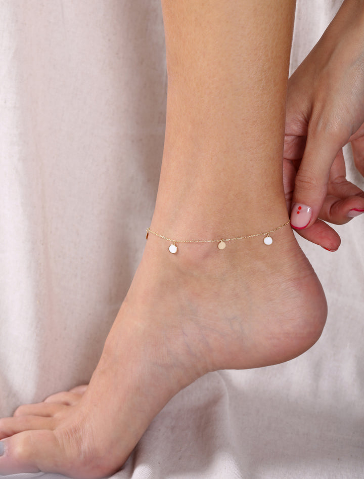 18K Gold Dangling Enamel Disk Anklet - White Enamel