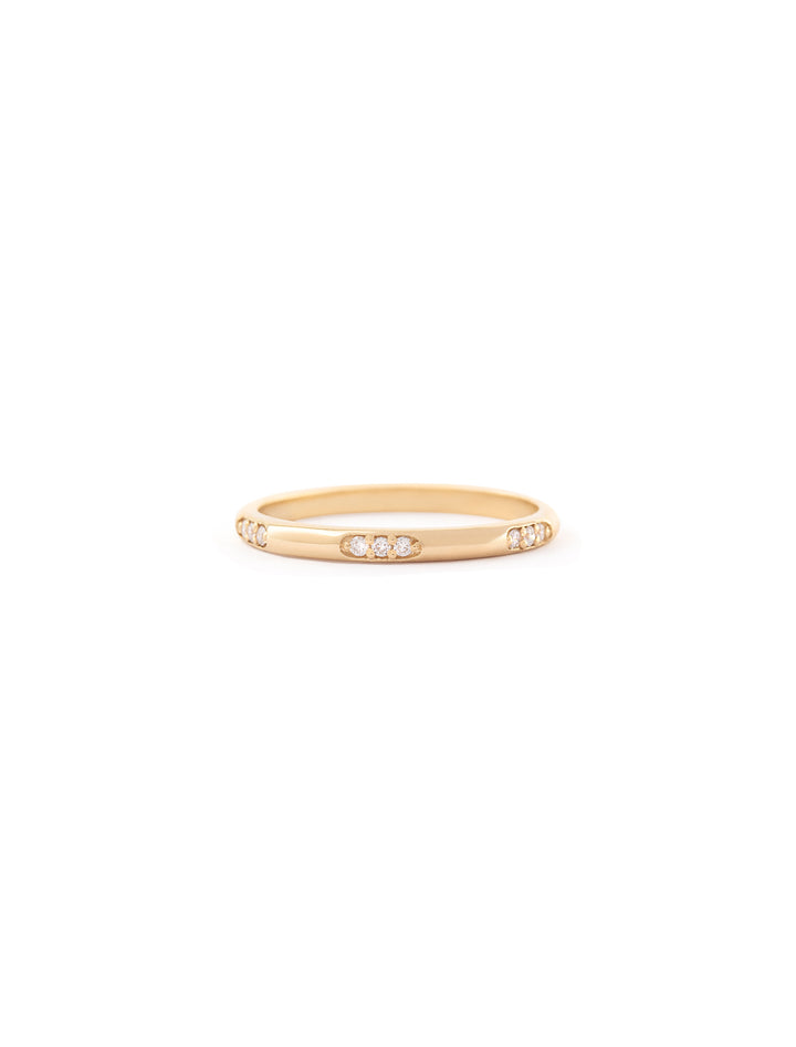 18K Gold Delicate Diamond Ring