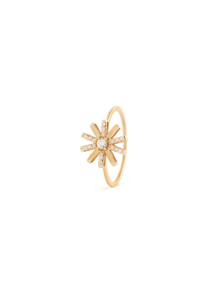 18K Gold Spring Bloom Diamond Ring