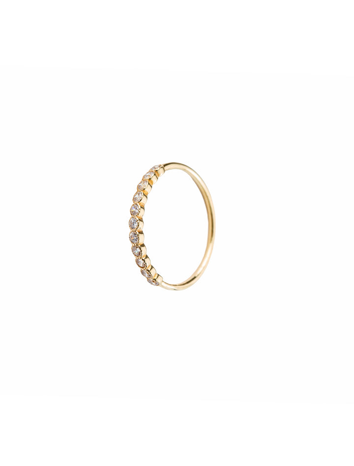 18K GOLD DAINTY SPARKLE RING