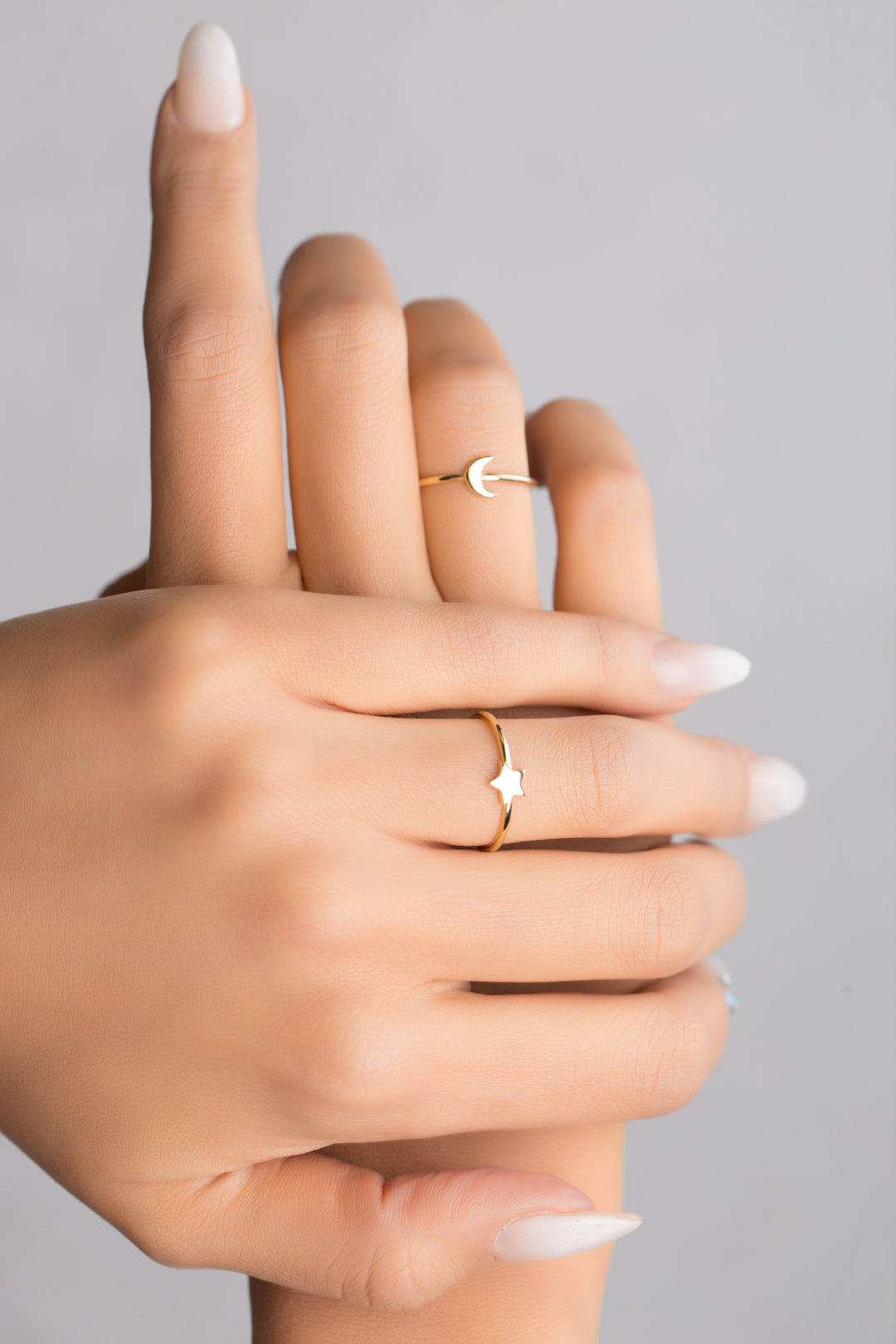 18K GOLD SIMPLE MOON RING