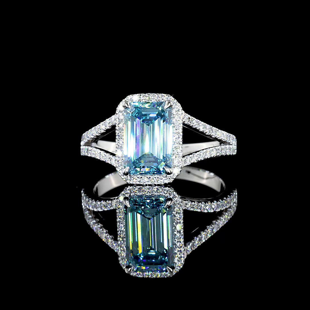 14K WHITE GOLDSplit Shank Ring