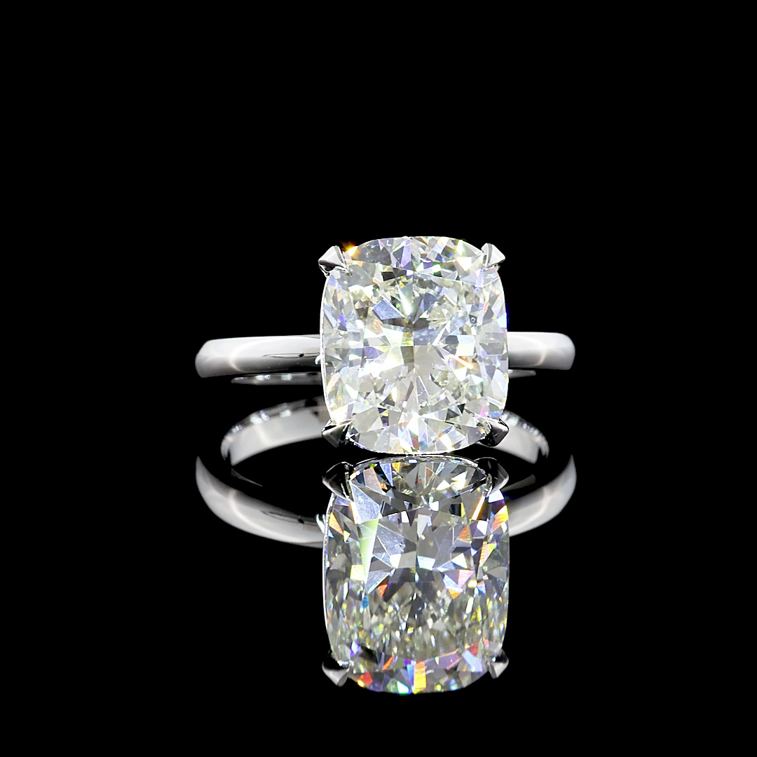 14K WHITE GOLDSolitaire Ring